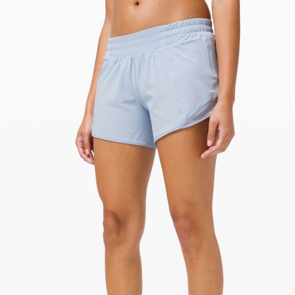 LULULEMON HOTTY HOT LOW RISE 4” BLUE LINEN